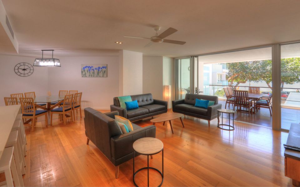 Maggies Beachfront Apt. 7