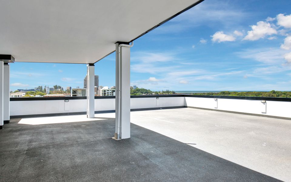 The Ivory 20 – Modern & Pet Friendly in Tweed Heads – Min. 3 night stays!