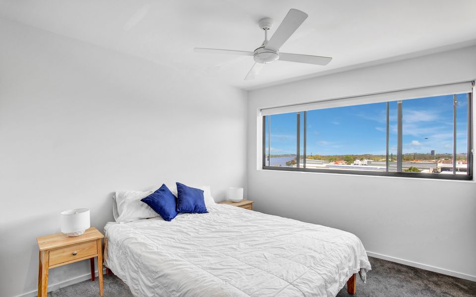 The Ivory 20 – Modern & Pet Friendly in Tweed Heads – Min. 3 night stays!