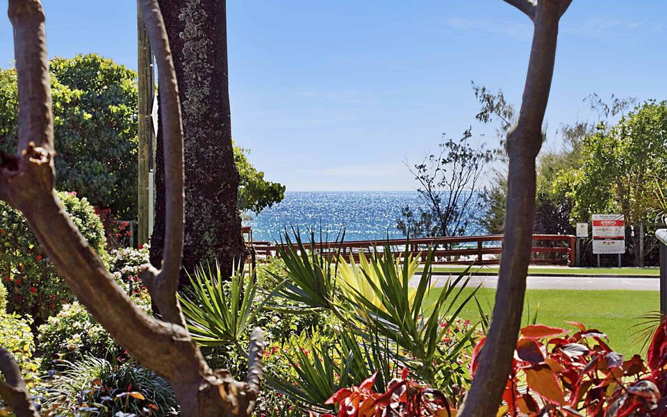 Bilinga Gardens 3 – Bilinga/ North Kirra Beachfront – Min. 3 Night Stays!