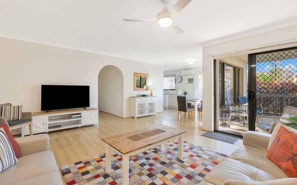 Bilinga Gardens 3 – Bilinga/ North Kirra Beachfront – Min. 3 Night Stays!