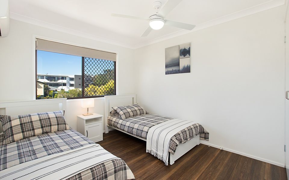Kirra Sea 5 – Comfortable & Convenient Beachside Kirra – Linen Provided