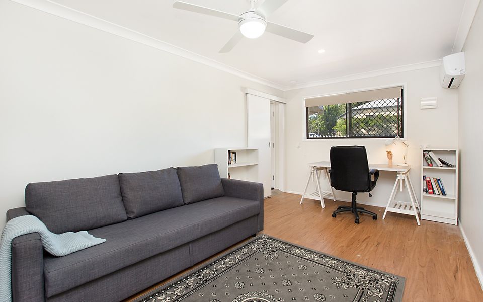Kirra Sea 5 – Comfortable & Convenient Beachside Kirra – Linen Provided