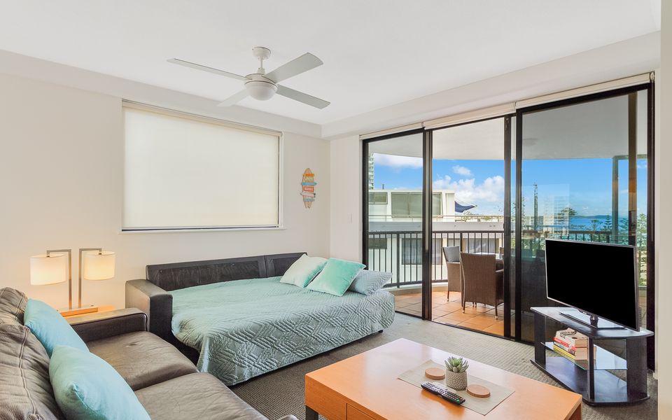 Calypso Towers 901 – Coolangatta Beachfront – Min. 3 night stays!