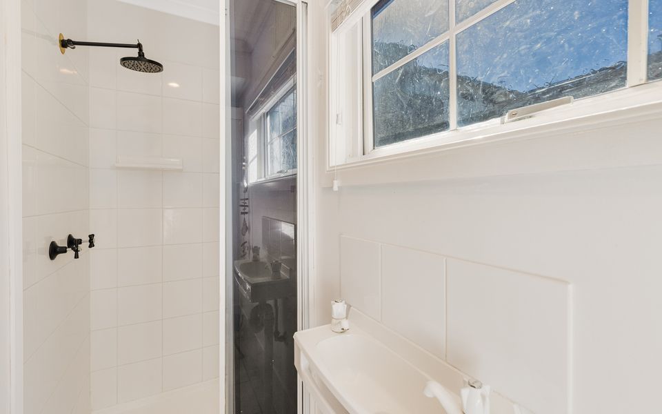 Tugun Beach House – Pet Friendly & Perfect for Families! Min. 3 night stays!