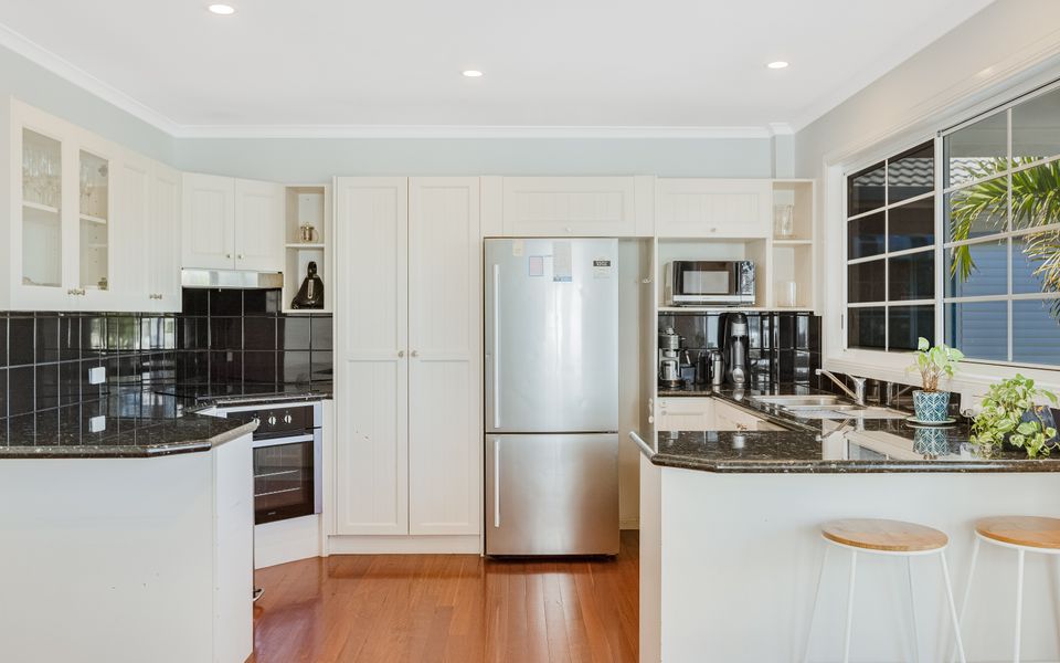 Tugun Beach House – Pet Friendly & Perfect for Families! Min. 3 night stays!