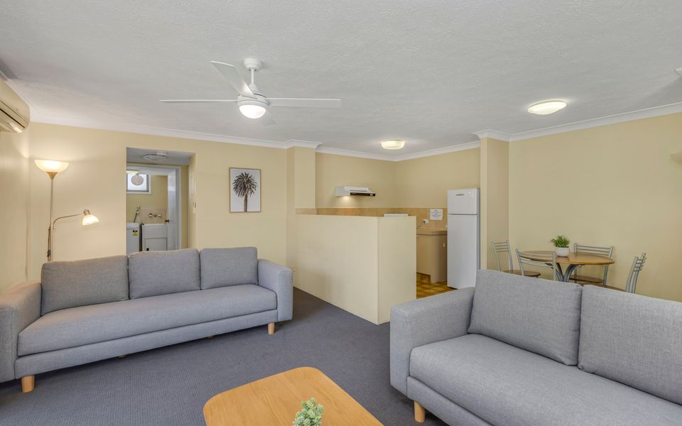 Kirra Belle 1 – Central Kirra – Pet Friendly – Min. 3 Night Stays!