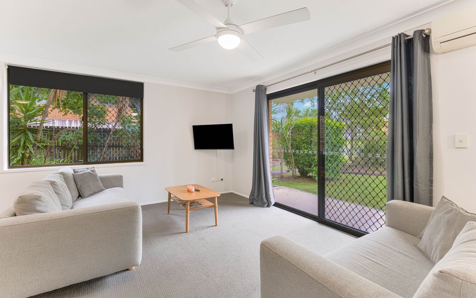 Kirra Belle 1 – Central Kirra – Pet Friendly – Min. 3 Night Stays!