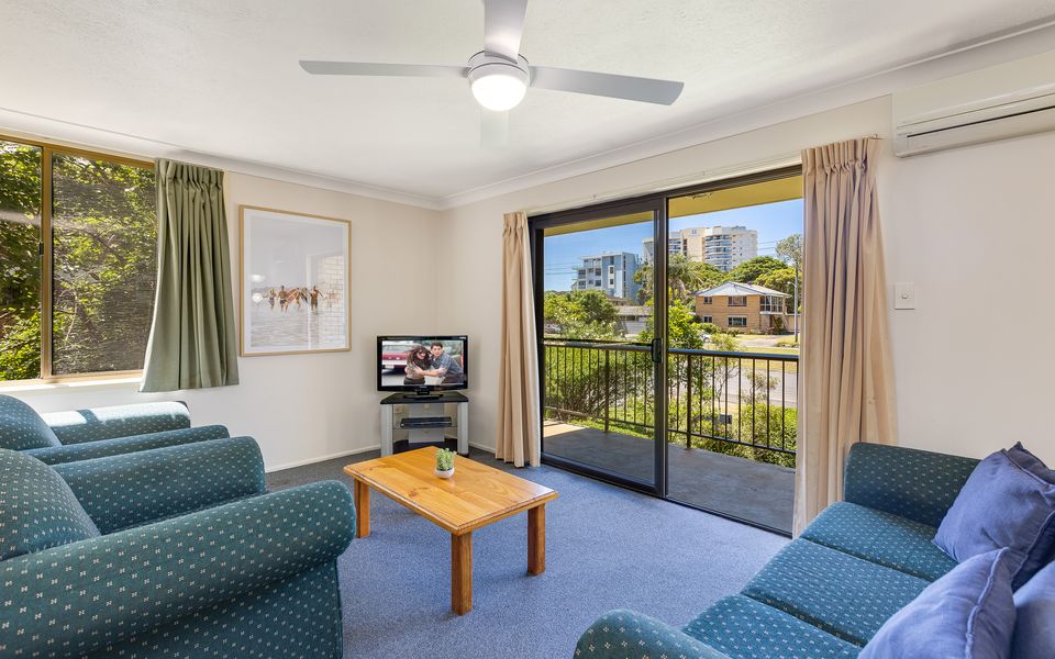 Kirra Belle 2 – Central Kirra – Pet Friendly – Min. 3 Night Stays!