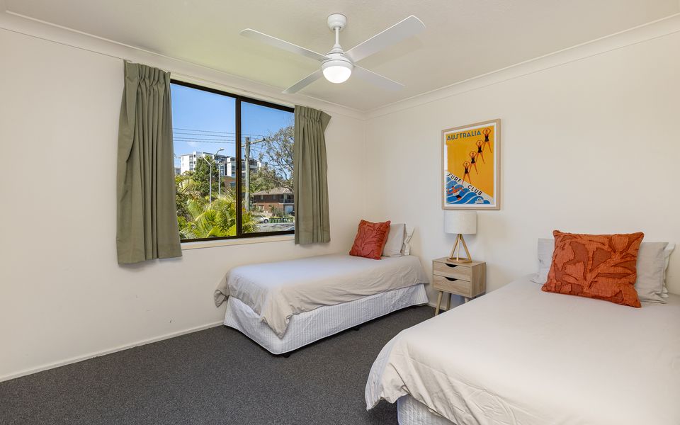 Kirra Belle 2 – Central Kirra – Pet Friendly – Min. 3 Night Stays!
