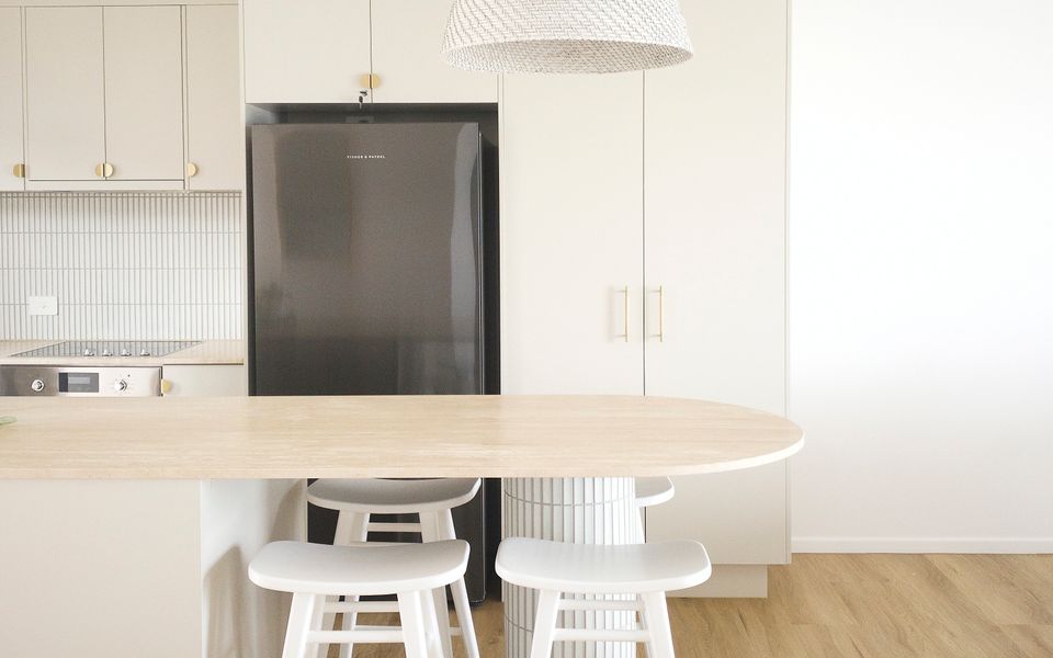 Pacific Breeze 3 – Absolute Beachfront Luxury – All Linen Provided – Min. 2 Night Stays!