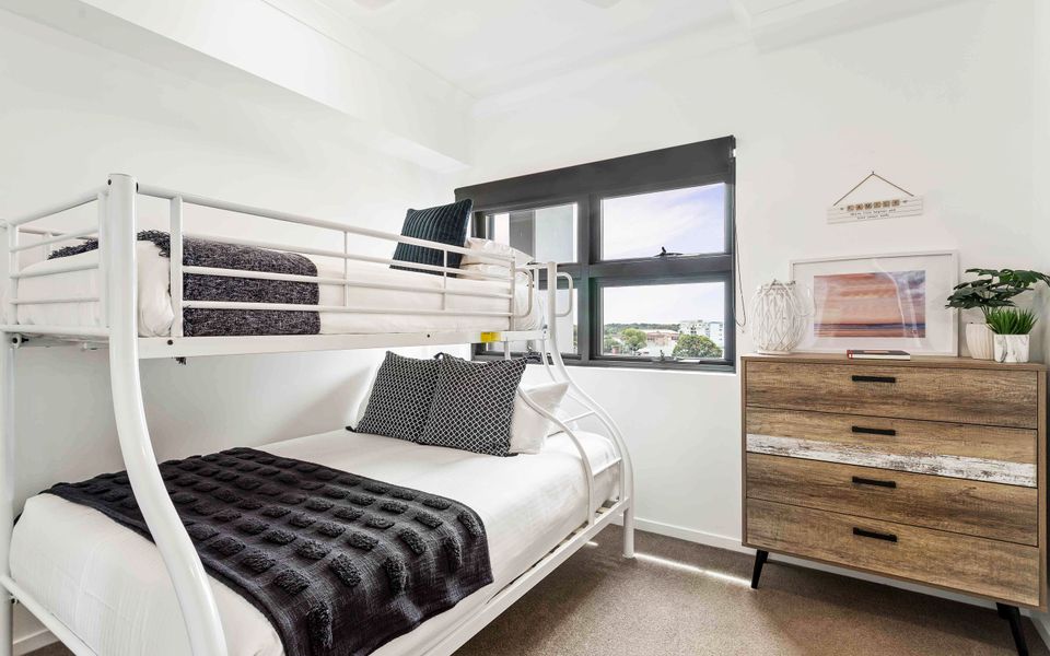 Escape at Evolve 602 – Luxury Apartment in Central Location – Min. 3 night stays!