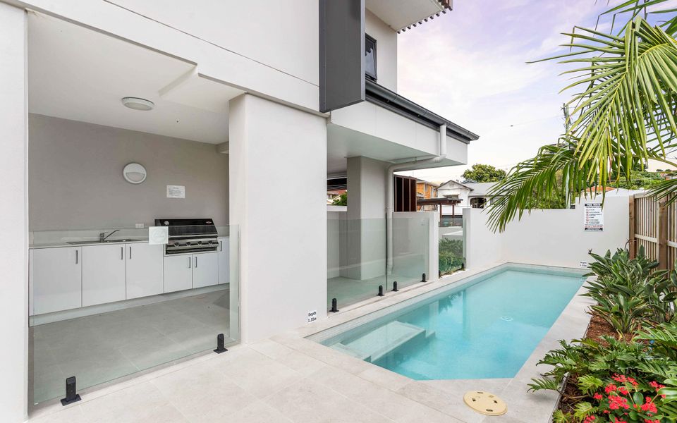 Escape at Evolve 602 – Luxury Apartment in Central Location – Min. 3 night stays!