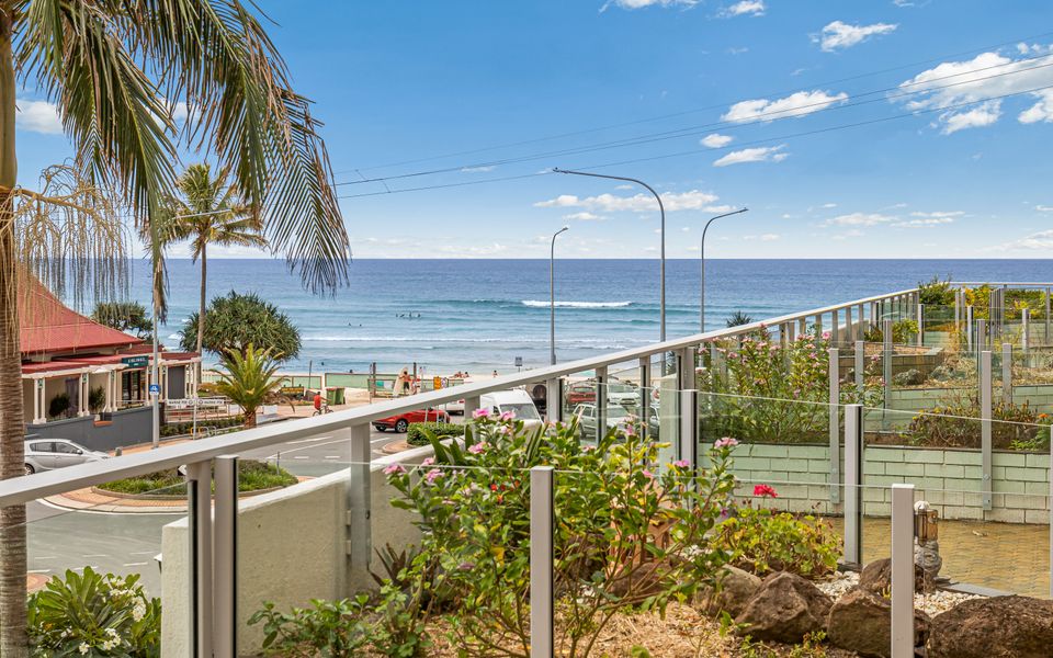Kirra Gardens 5 – Kirra Point Beachfront – Min. 3. Night Stays!