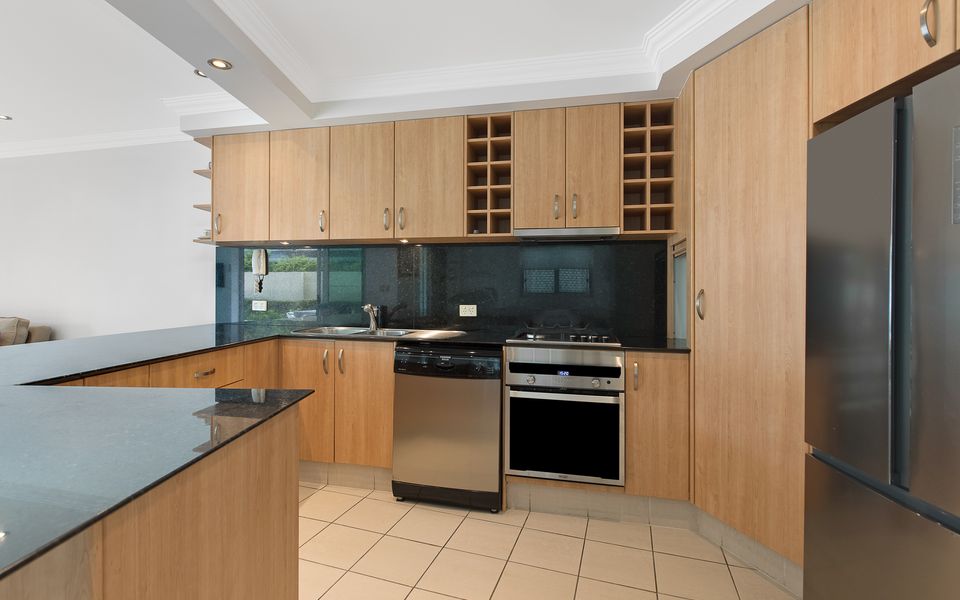 Aqua Solai 2 – Absolute Beachfront Tugun – Min. 3 night stays!