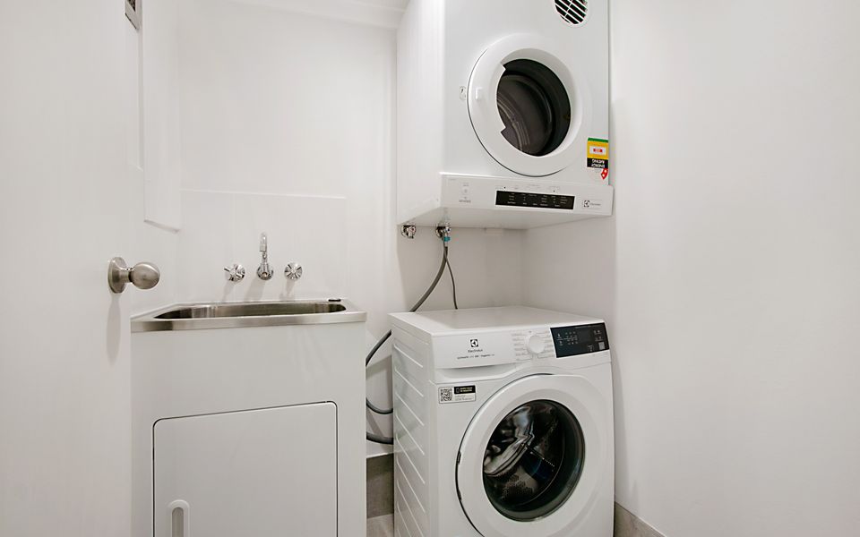 Point View Lodge 2 – Ground Floor Beachfront Bilinga