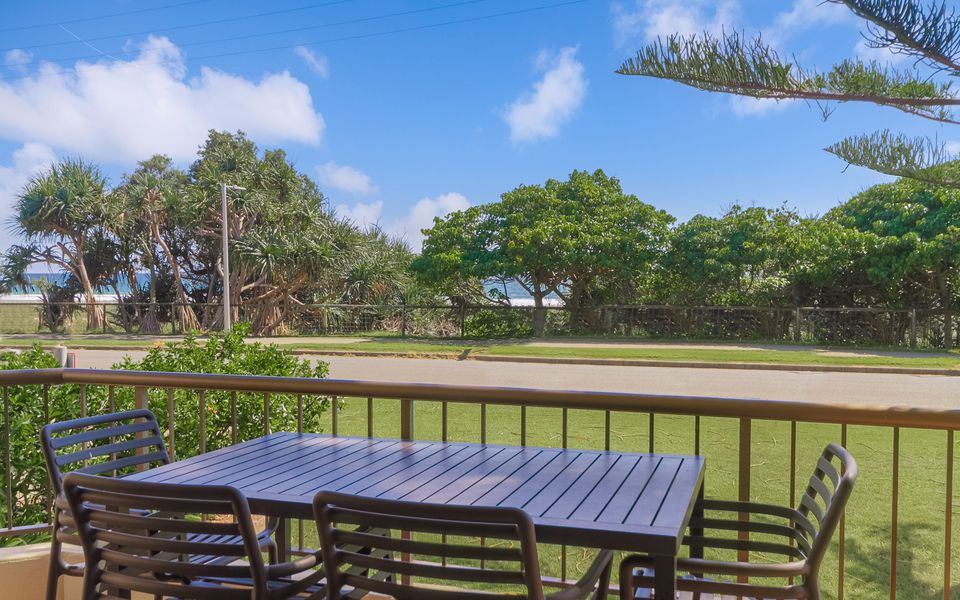 Point View Lodge 2 – Ground Floor Beachfront Bilinga