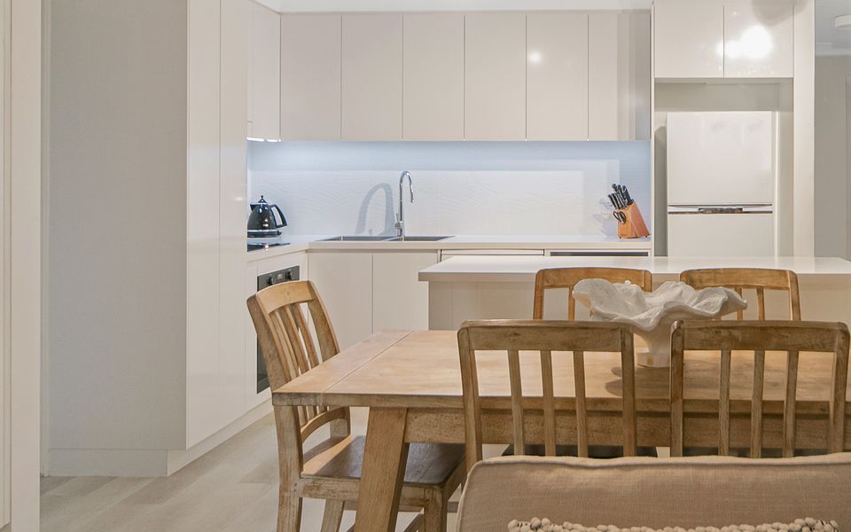 San Simeon 4 – Ground Floor, Absolute Beachfront Tugun – Min. 3 night stays!