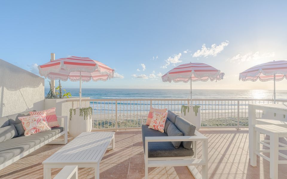 Seacrest 9 – Absolute Beachfront Tugun – Linen Provided!