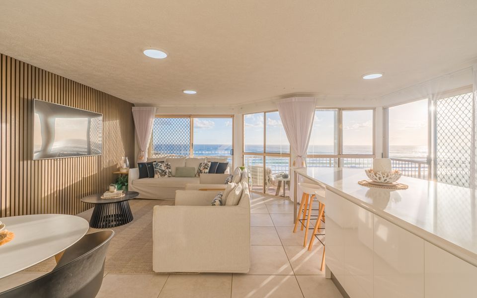Seacrest 9 – Absolute Beachfront Tugun – Linen Provided!