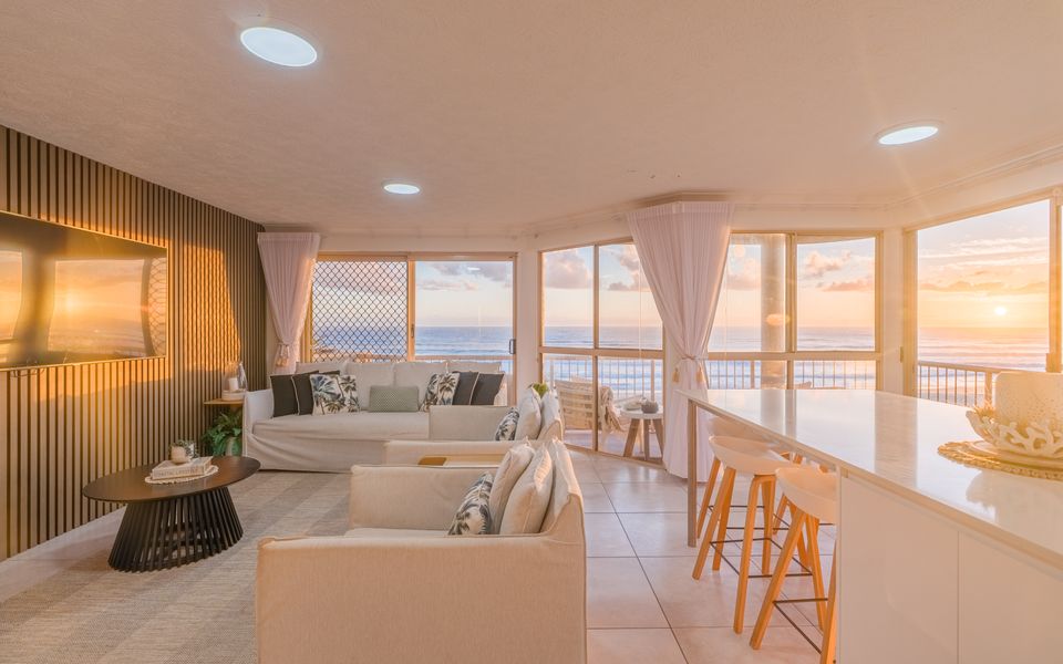 Seacrest 9 – Absolute Beachfront Tugun – Linen Provided!