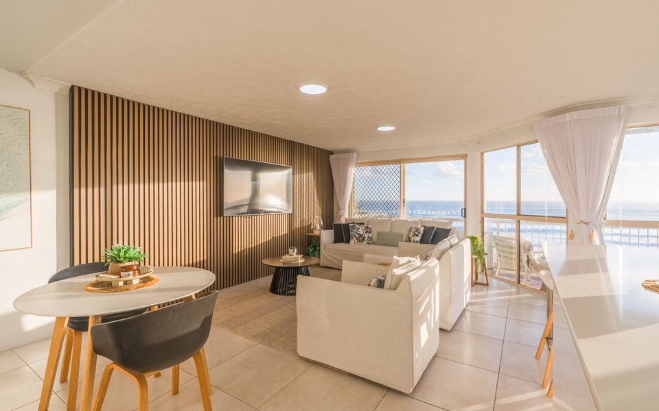 Seacrest 9 – Absolute Beachfront Tugun – Linen Provided!