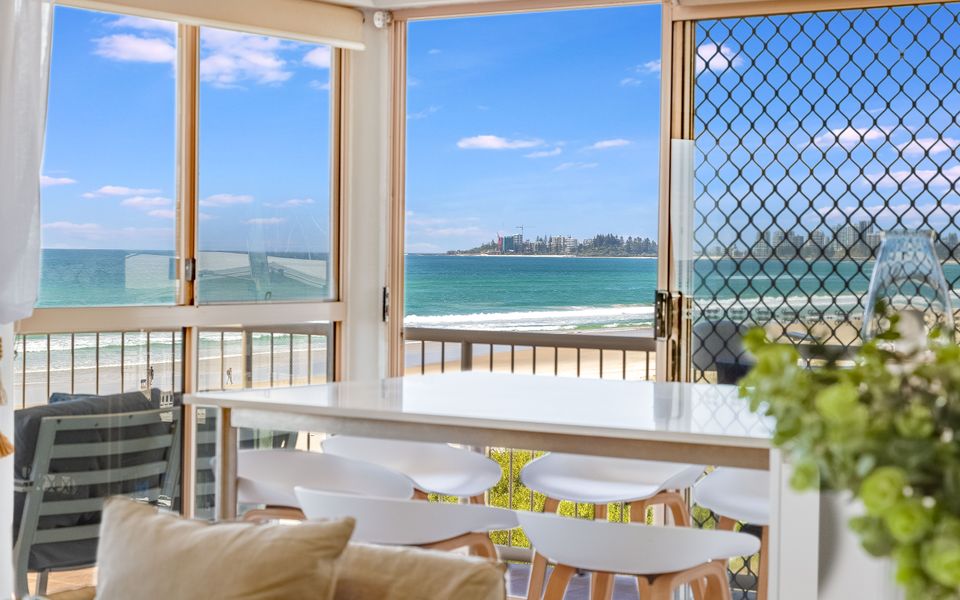 Seacrest 9 – Absolute Beachfront Tugun – Linen Provided!