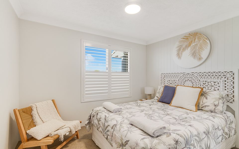 Seacrest 9 – Absolute Beachfront Tugun – Linen Provided!