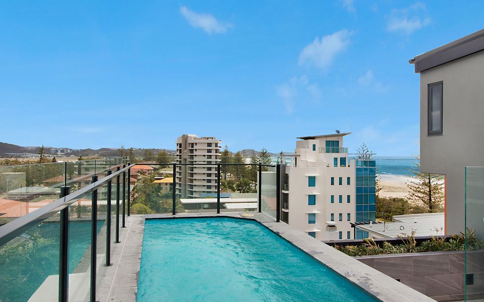 Escape 201 – Beachfront Luxury in Bilinga/ North Kirra – Linen Provided