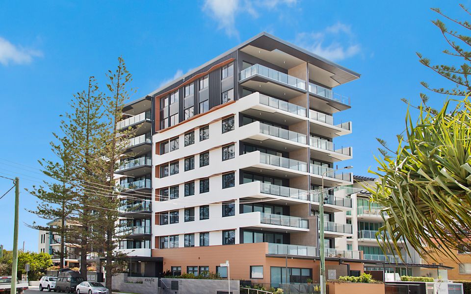 Escape 201 – Beachfront Luxury in Bilinga/ North Kirra – Linen Provided