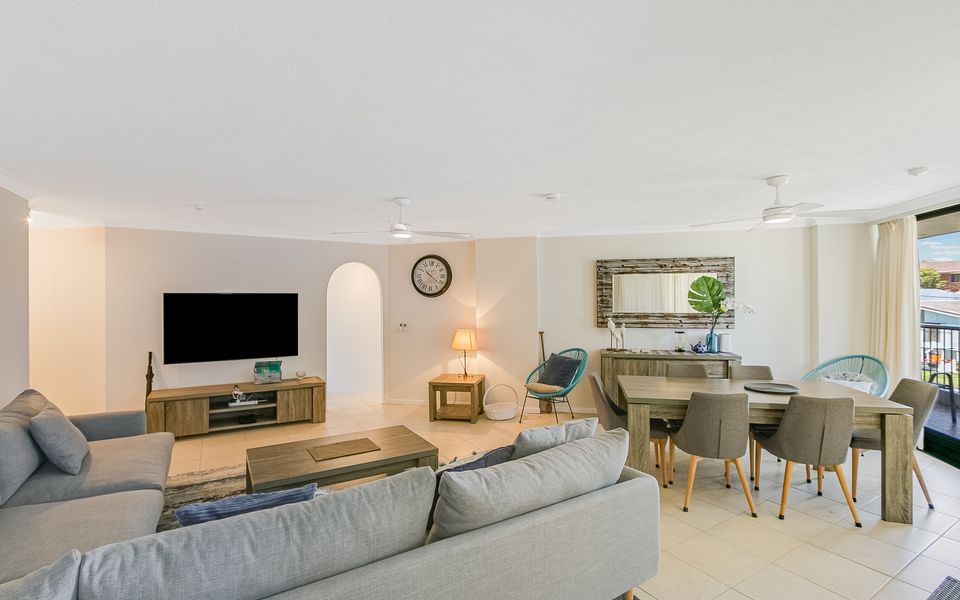 Porta Pacifique 3 – Renovated Beachfront Bilinga