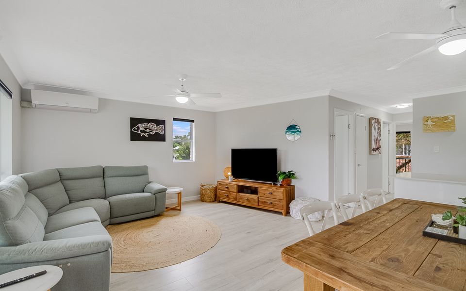 Korina Court 5 – Quiet and Peaceful Kirra – Min. 3 Night Stays!