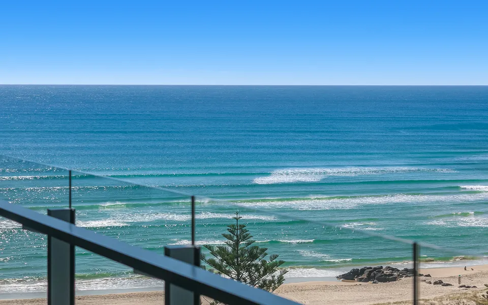 X Kirra Beach Apartment 1302 – Modern & Luxurious – Min. 3 Night Stays