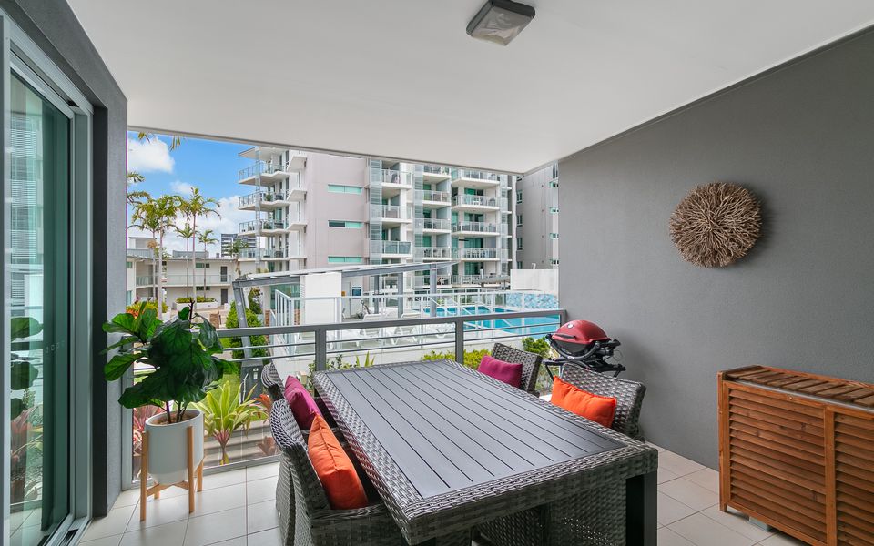 Pavilions Apartment 2207 – Palm Beach – Min. 3 Night Stays!