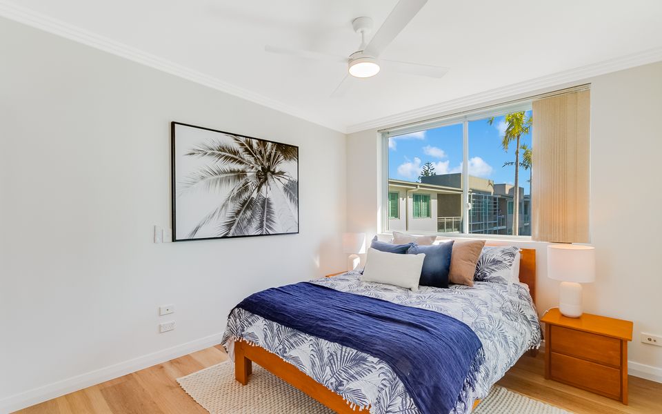 Pavilions Apartment 2207 – Palm Beach – Min. 3 Night Stays!