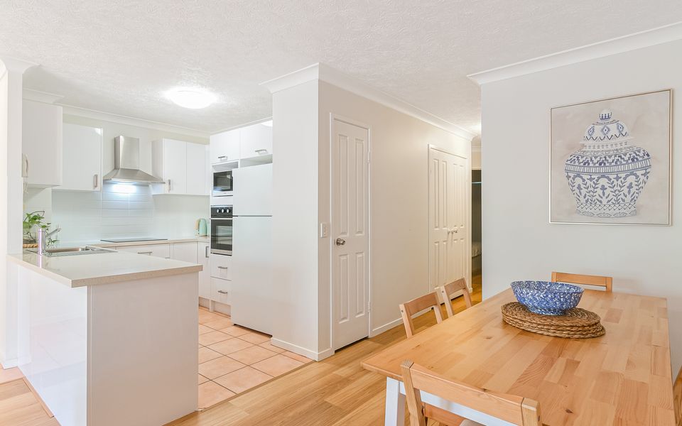 Sunrise Sea 8 – In the Heart of Coolangatta – Min. 3 Night Stays!