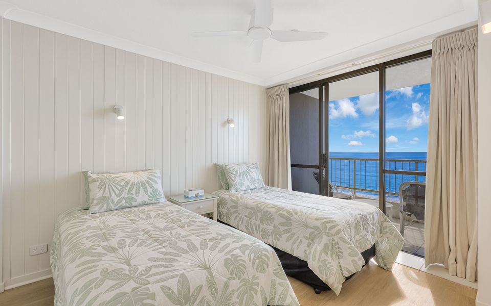 San Simeon 47 – Absolute Beachfront Tugun – Min. 3 Night Stays!