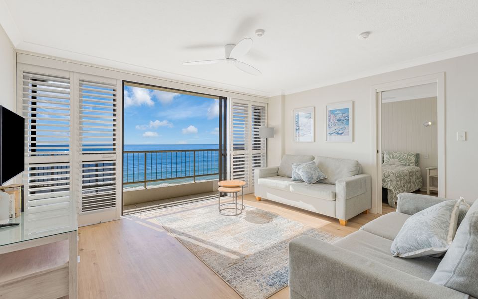 San Simeon 47 – Absolute Beachfront Tugun – Min. 3 Night Stays!