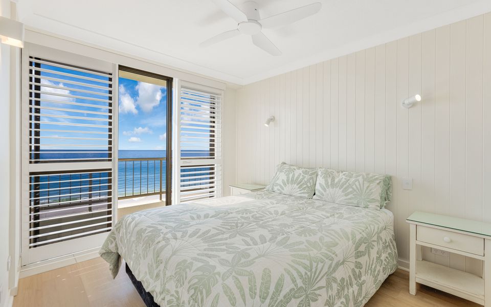 San Simeon 47 – Absolute Beachfront Tugun – Min. 3 Night Stays!