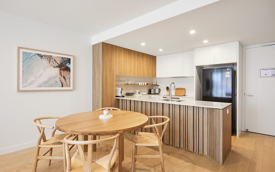 Village 305 – Palm Beach Luxury – 3 Night Stays – Linen Provided!