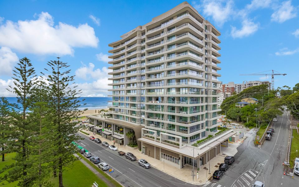 Miles at Kirra Point 303 – Luxury Kirra Beachfront – Linen Provided – Min. 2 Night Stays!