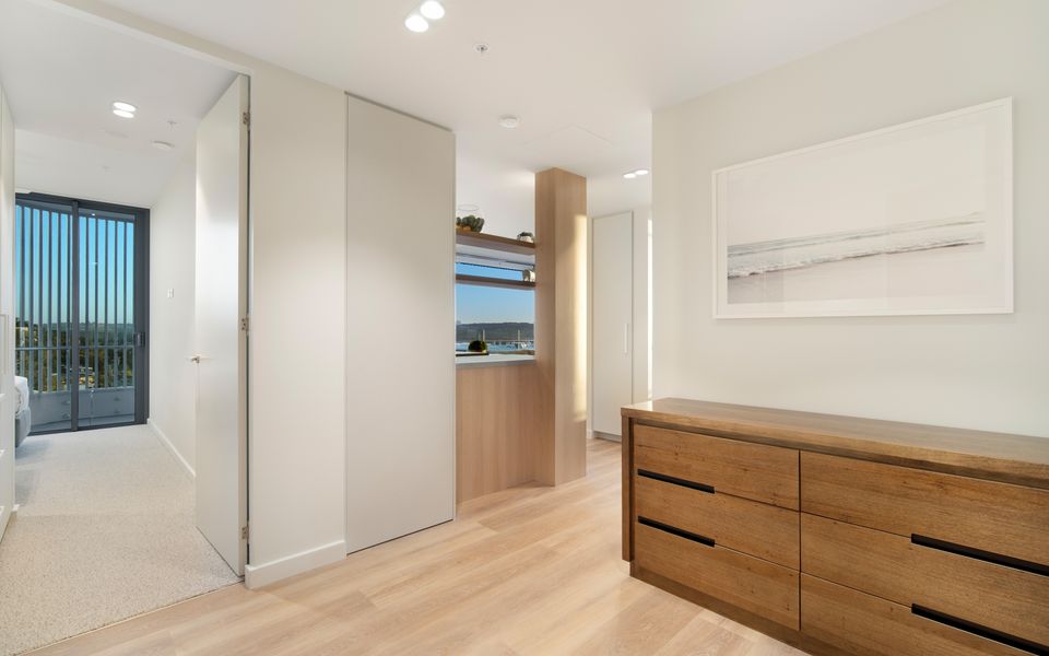 Miles at Kirra Point 1406 – Luxury Sub Penthouse on Kirra Beachfront – Linen Provided