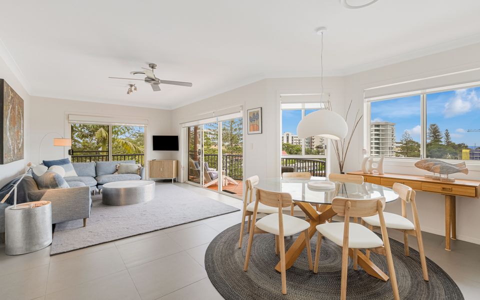 Ocean Vista 7 – Contemporary Central Coolangatta – Min. 3 Night Stays