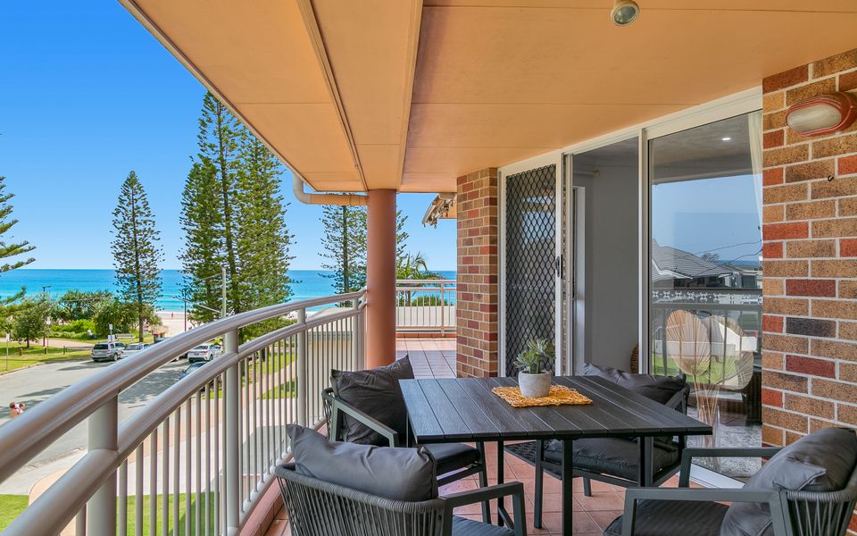The Dune Apartments 6 – Tugun Beachside – Min. 3 Night Stays