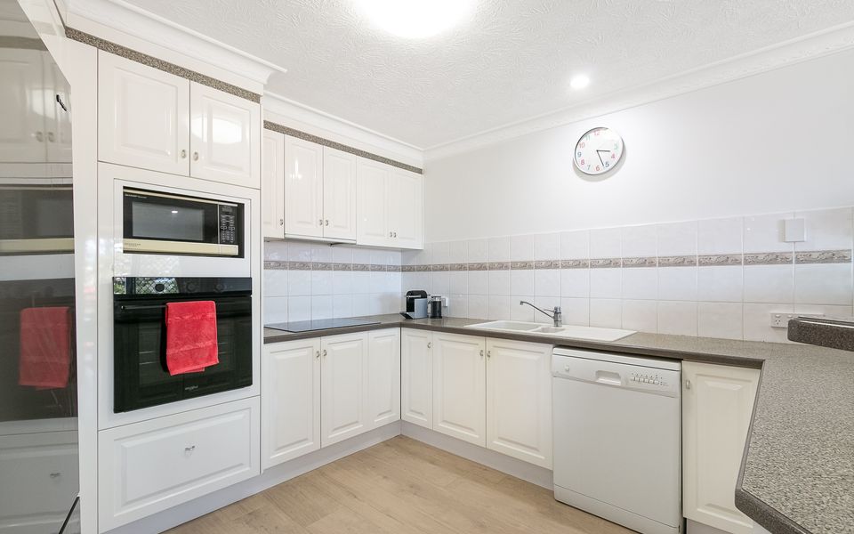 The Dune Apartments 6 – Tugun Beachside – Min. 3 Night Stays