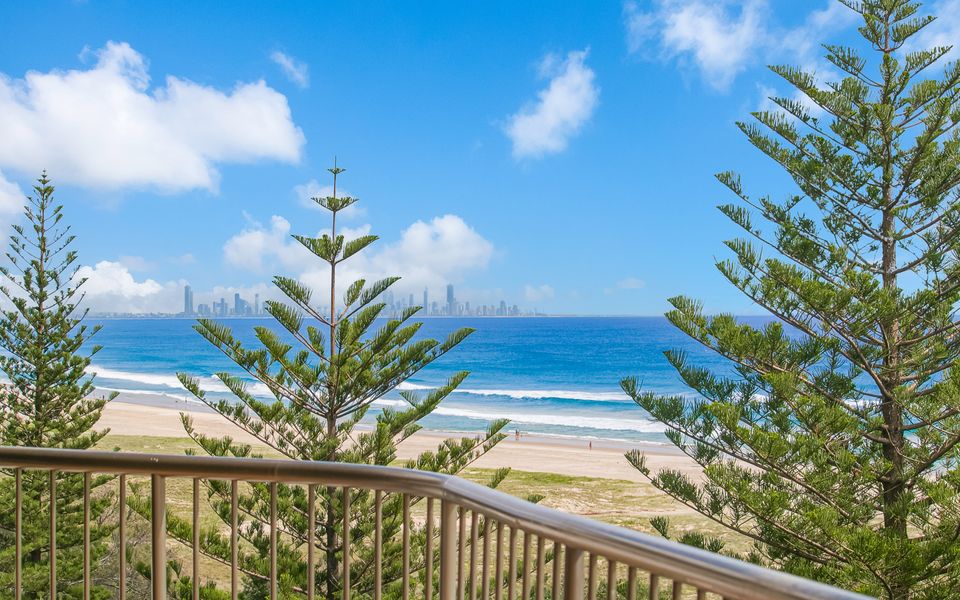 Porta Pacifique 23 – Beachfront Bilinga – Min. 3 Night Stays