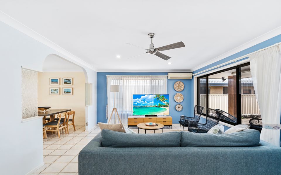 Tweed Escape – Riverfront Pet Friendly Escape – Linen Provided – Min. 3 Night Stays