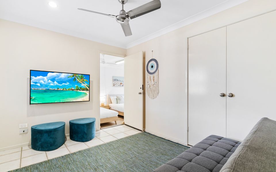 Tweed Escape – Riverfront Pet Friendly Escape – Linen Provided – Min. 3 Night Stays