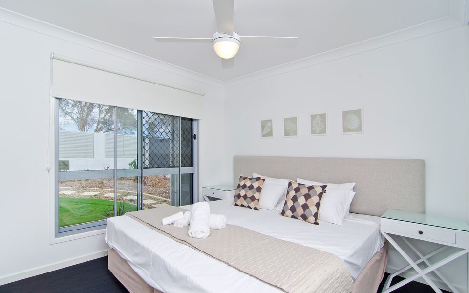 Sentosa on Tugun – Absolute Beachfront Home – Linen Provided