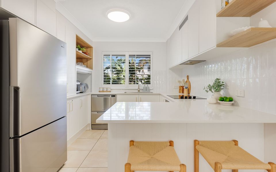Tugun Bliss – Absolute Beachfront in Tugun – Min. 3 Night Stays – Linen Provided